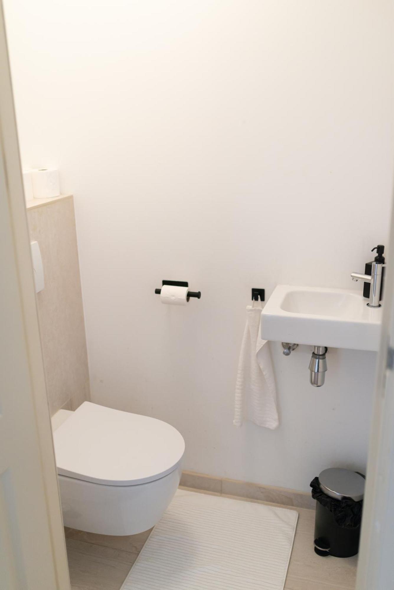 Canal View Apartment Амстердам Екстериор снимка
